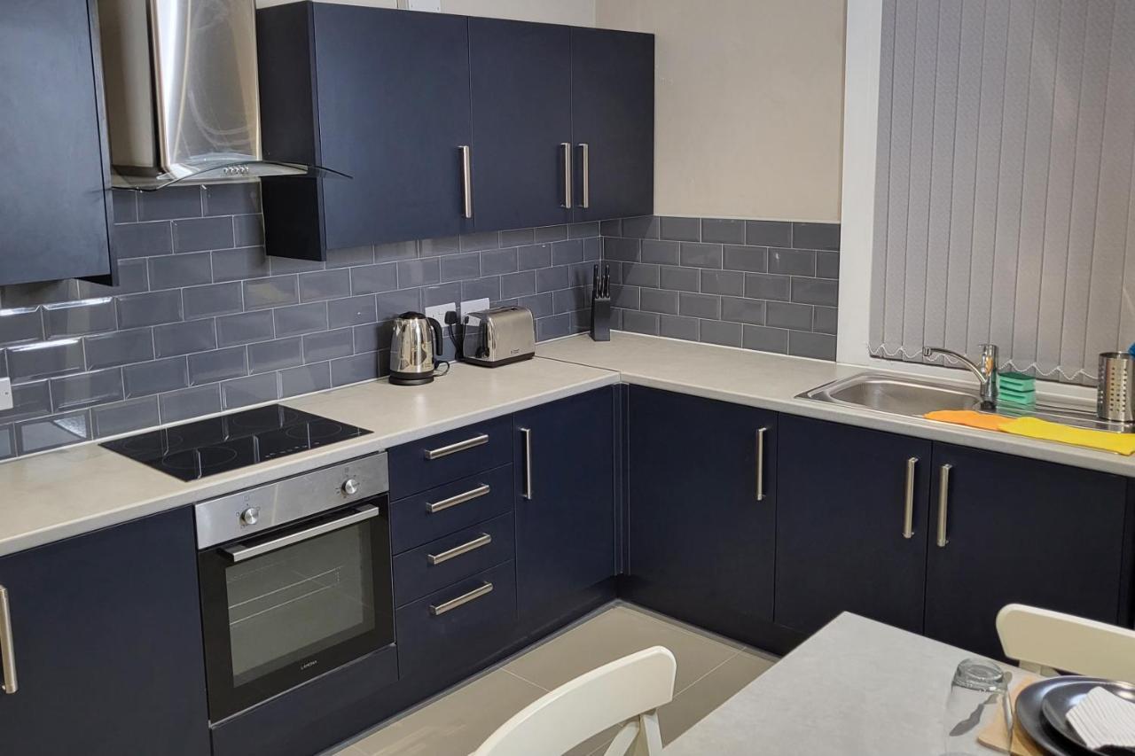 Appartement Kepler Modern 4 Bedroom 1 Mile From Leeds Centre Leeds (West Yorkshire)