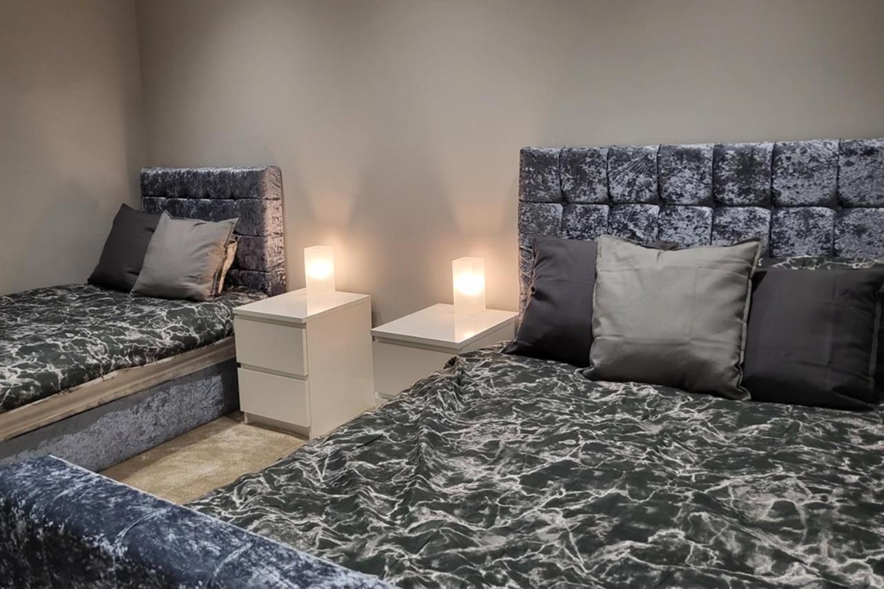 Appartement Kepler Modern 4 Bedroom 1 Mile From Leeds Centre
